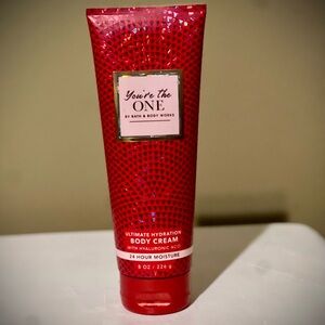 Bath & Body Works You're the One Red Body Cream